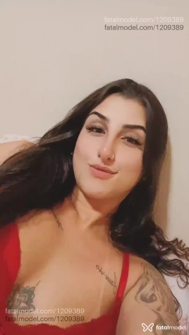 Acompanhante mulher com cabelo castanho de olhos castanhos em Ibitinga Acompanhante mulher com cabelo castanho de olhos castanhos em Ibitinga - Sofia munhoz