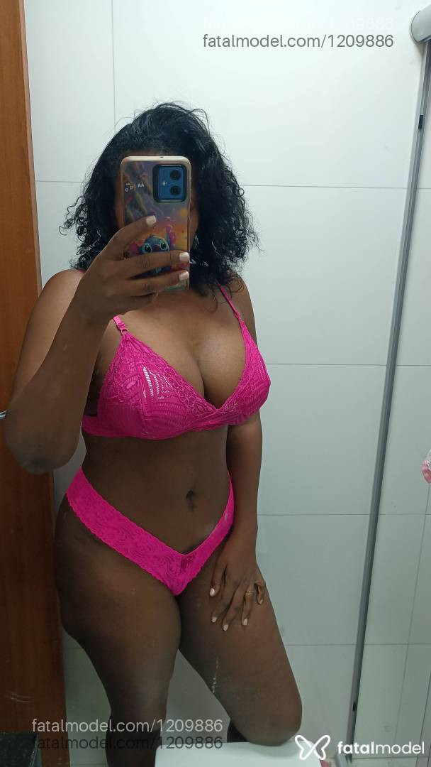Acompanhante mulher morena (o) de olhos pretos em João Monlevade - Pérola Negra