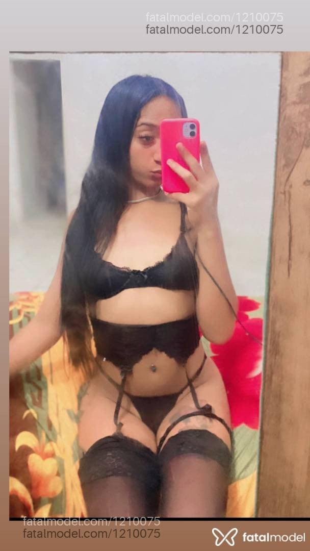Acompanhante travesti morena (o) de olhos castanhos - Nicolly Lorrane
