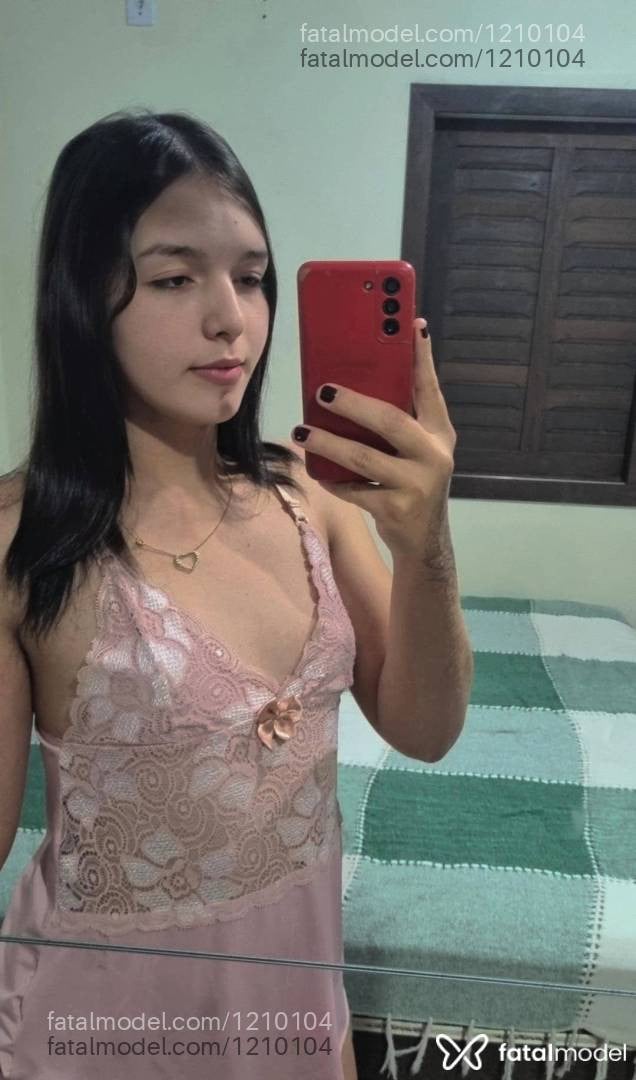 Acompanhante travesti morena (o) de olhos pretos em Criciúma - Priscilla