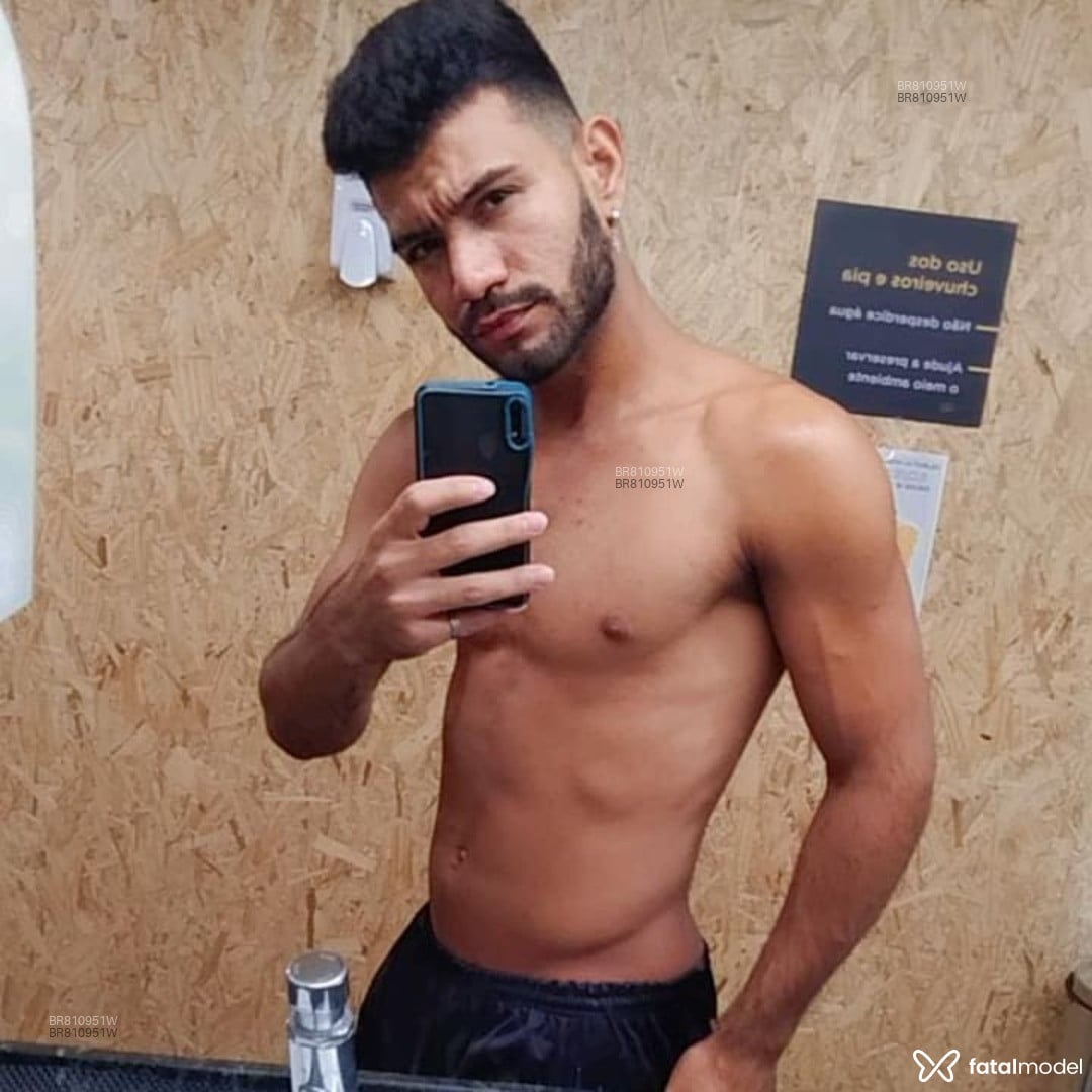 Acompanhante homem morena (o) de olhos pretos - Thiago Ramos