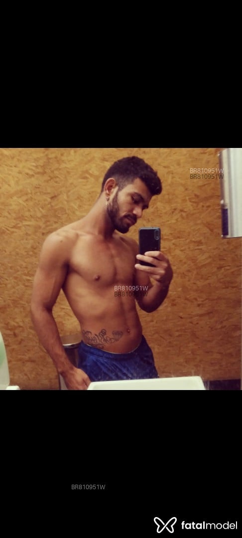 Acompanhante homem morena (o) de olhos pretos - Thiago Ramos