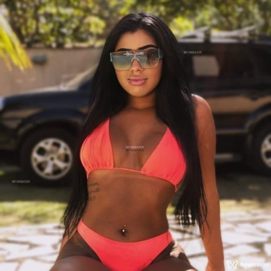 Acompanhante mulher morena (o) de olhos castanhos em Campos dos Goytacazes - Lara Mendes