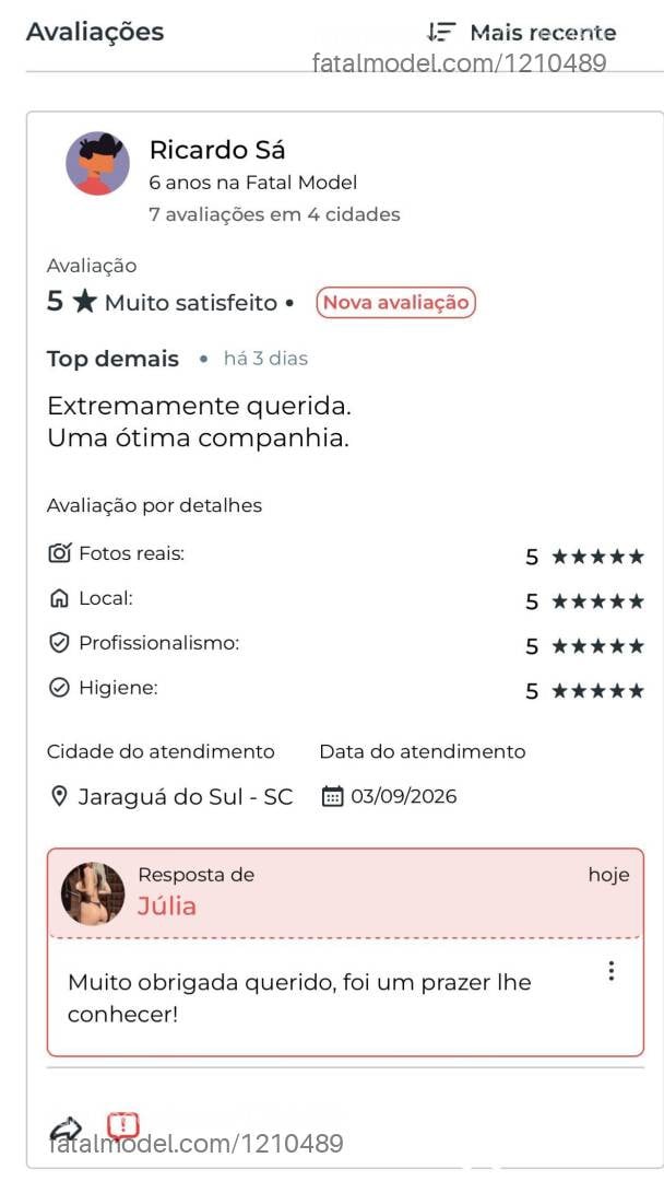 Acompanhante mulher loira (o) de olhos azuis - Júlia