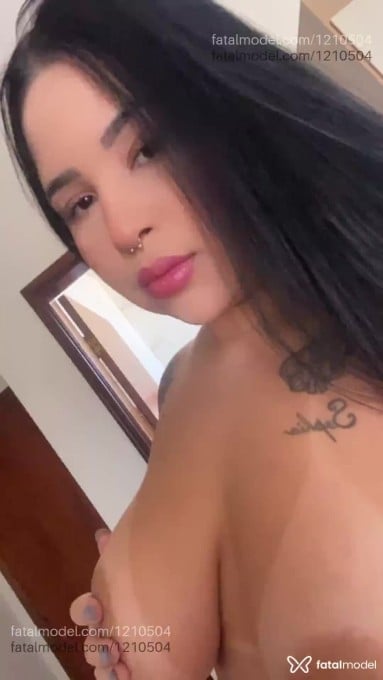 Acompanhante mulher morena (o) de olhos castanhos em São João da Boa Vista Acompanhante mulher morena (o) de olhos castanhos em São João da Boa Vista - Michelle Cris