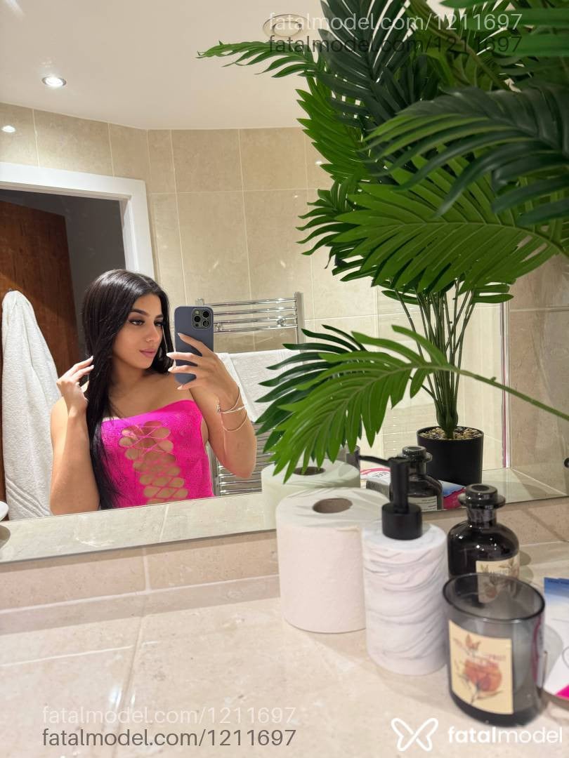 Acompanhante mulher morena (o) de olhos castanhos em Sorocaba Acompanhante mulher morena (o) de olhos castanhos em Sorocaba - Marisa Carvalho