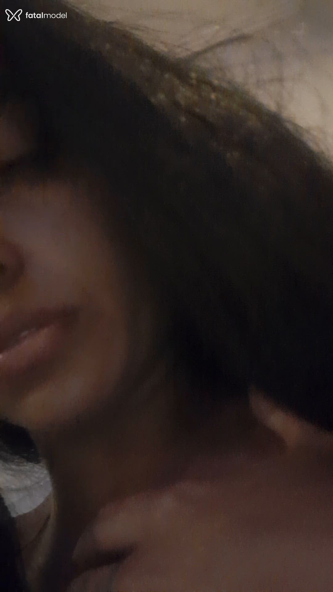 Acompanhante mulher morena (o) de olhos castanhos - Manuella