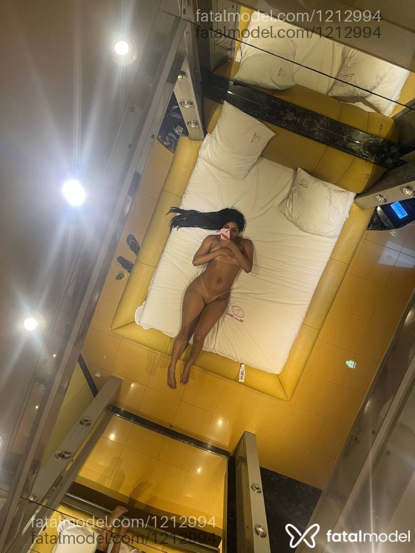 Acompanhante mulher com cabelo castanho de olhos pretos em Vitória da Conquista Acompanhante mulher com cabelo castanho de olhos pretos em Vitória da Conquista - Aninha Queiroz