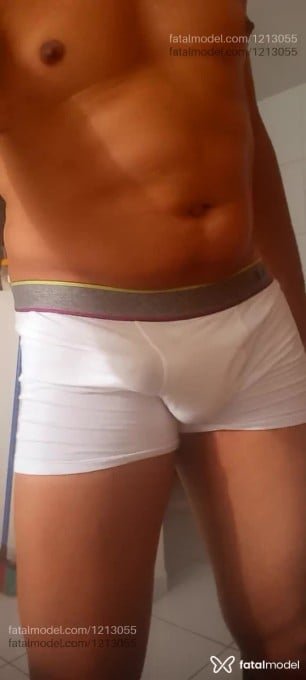 Acompanhante homem morena (o) de olhos pretos em João Pessoa - Gustavo