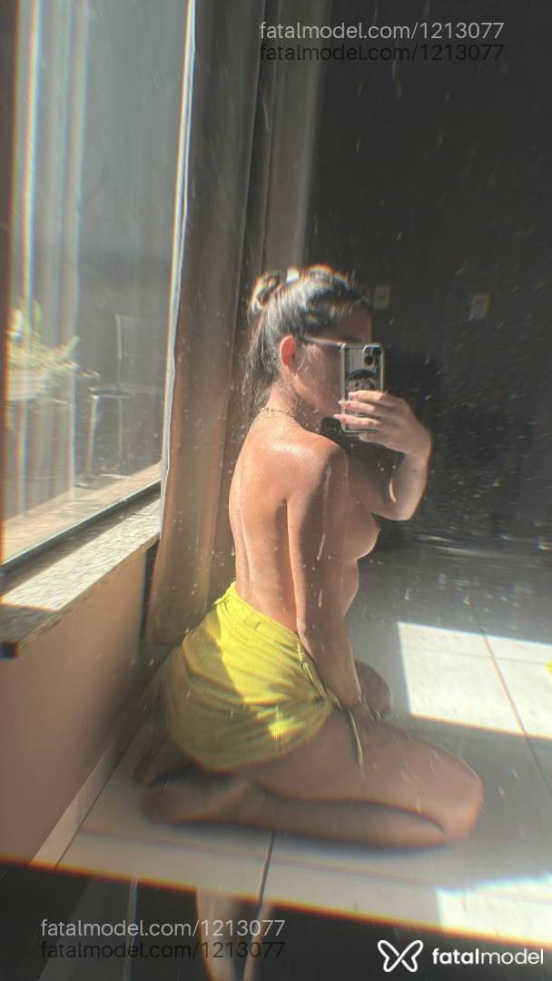 Acompanhante mulher com cabelo castanho de olhos pretos em Frutal - Catarina