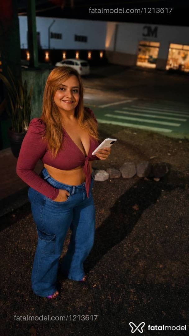 Acompanhante mulher loira (o) de olhos castanhos - Bruna Acompanhante mulher loira (o) de olhos castanhos - Bruna