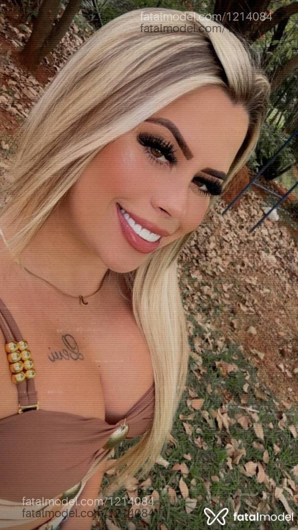 Acompanhante mulher loira (o) de olhos verdes em Divinópolis - Valentina Rossi