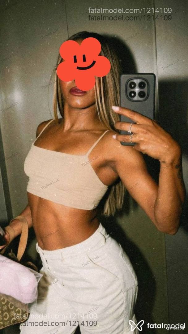 Acompanhante mulher morena (o) de olhos castanhos - Thainá