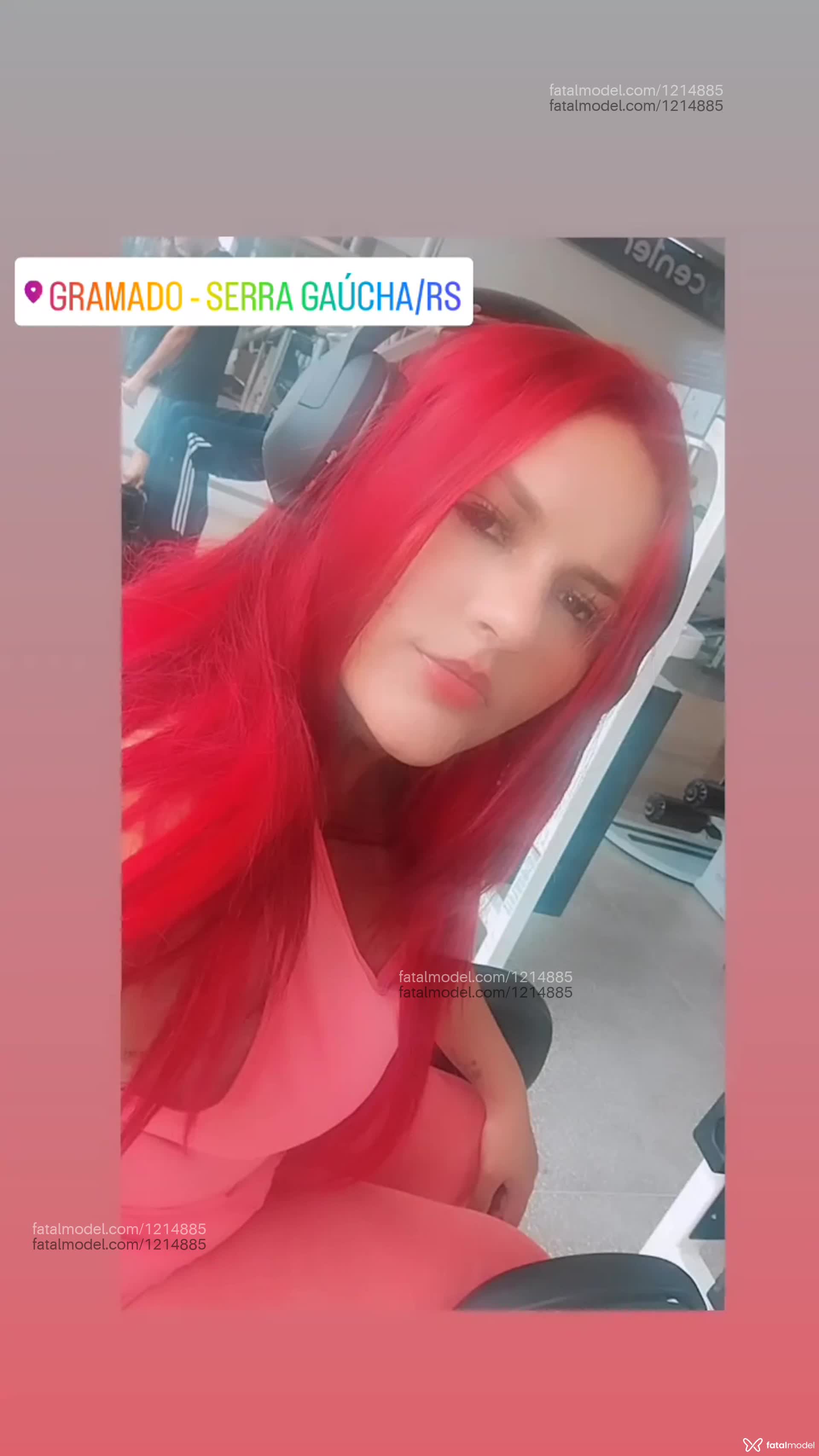Acompanhante mulher ruiva (o) de olhos castanhos em Gramado - Sofia Lemos
