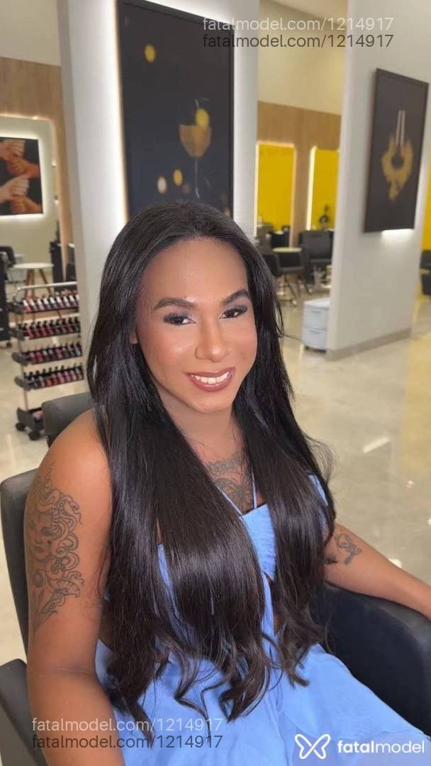 Acompanhante mulher trans morena (o) de olhos pretos em Sorriso - Nádia Ribeiro