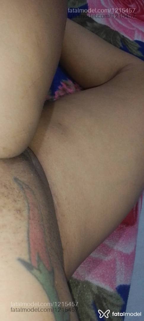 Acompanhante mulher com cabelo castanho de olhos castanhos - Morena Bela Morena