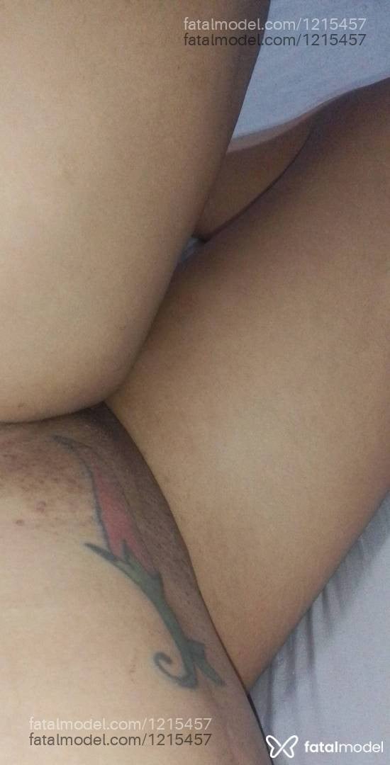 Acompanhante mulher com cabelo castanho de olhos castanhos - Morena Bela Morena