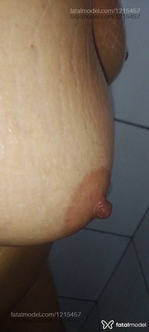Acompanhante mulher com cabelo castanho de olhos castanhos - Morena Bela Morena