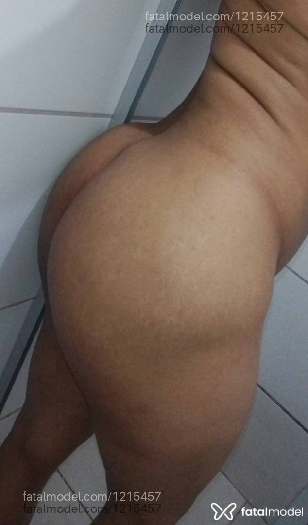 Acompanhante mulher com cabelo castanho de olhos castanhos - Morena Bela Morena