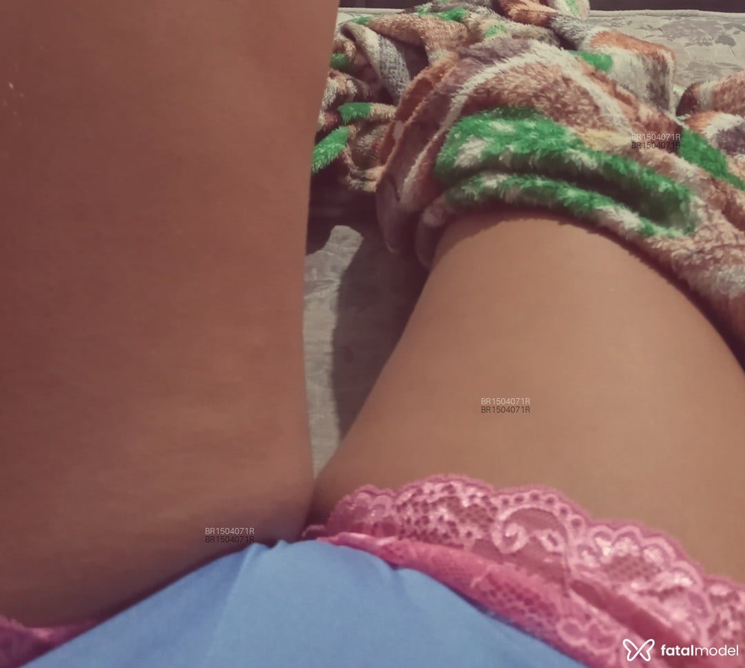 Acompanhante mulher morena (o) de olhos castanhos em Petrópolis - ManuSantos