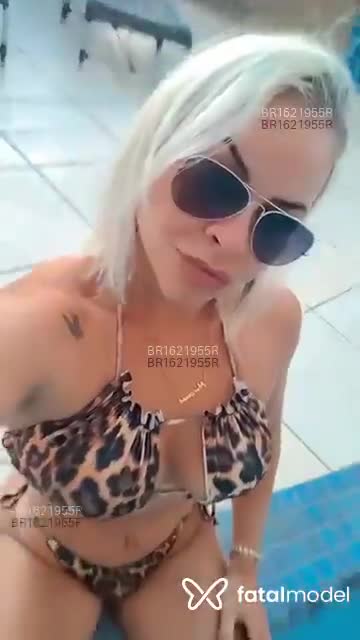 Acompanhante mulher loira (o) de olhos verdes em Piracicaba - DayAguiar