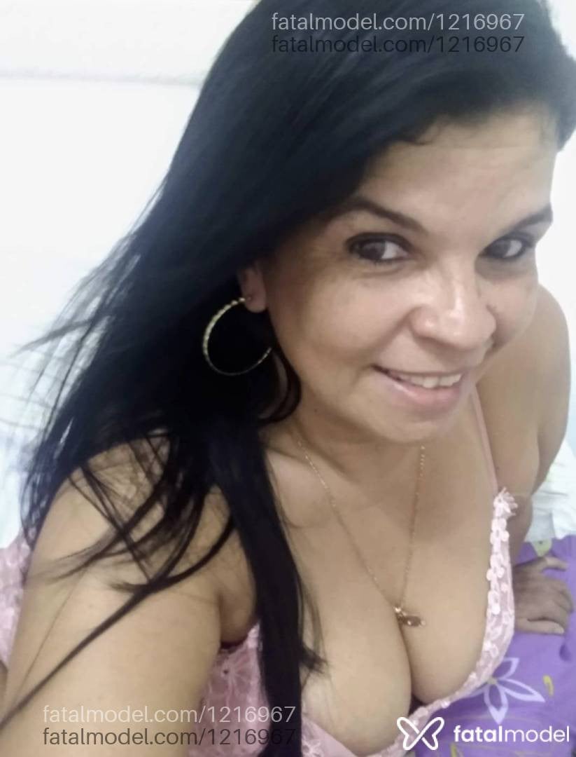 Acompanhante mulher morena (o) de olhos castanhos - Luana