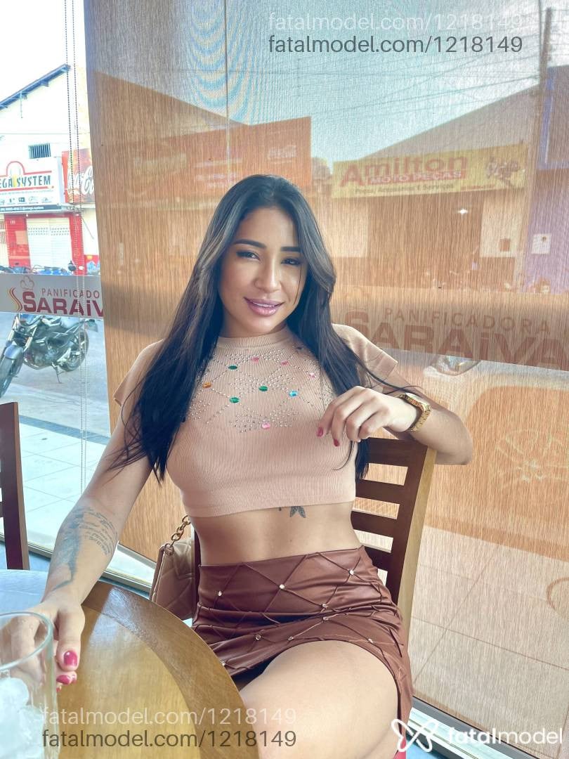 Acompanhante mulher morena (o) de olhos castanhos em Sobral - Naty Brasil