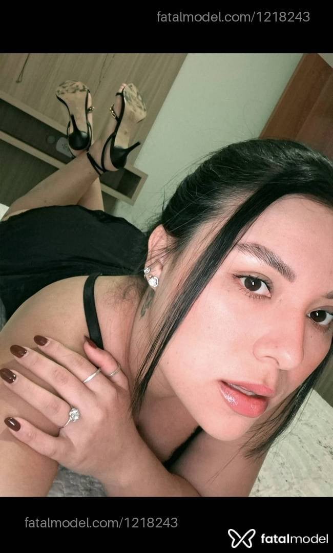 Acompanhante mulher morena (o) de olhos castanhos em Campo Mourão - BIAA CORTES