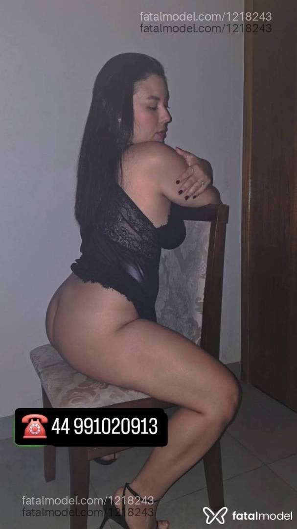 Acompanhante mulher morena (o) de olhos castanhos - BIAA CORTES