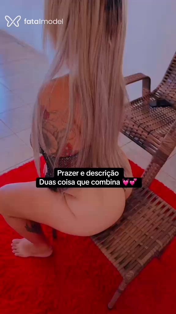 Acompanhante mulher loira (o) de olhos castanhos - Laura Sales