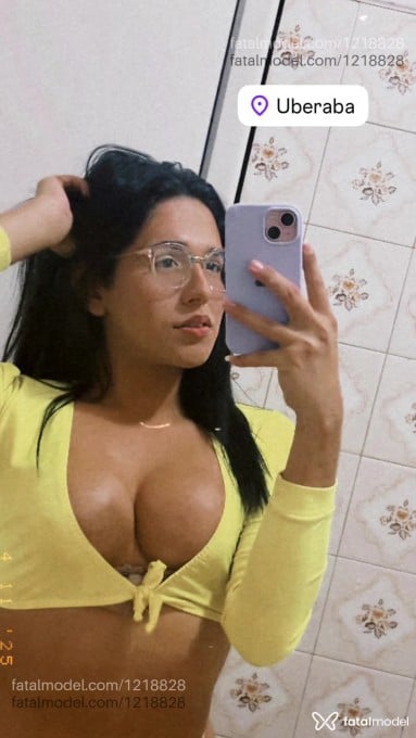 Acompanhante mulher trans morena (o) de olhos castanhos em Belém Acompanhante mulher trans morena (o) de olhos castanhos em Belém - Luana Sanches