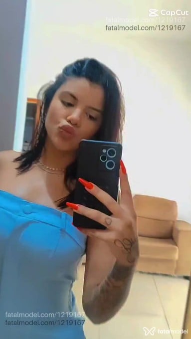 Acompanhante mulher morena (o) de olhos castanhos em Paranavaí Acompanhante mulher morena (o) de olhos castanhos em Paranavaí - Mirella Paulista