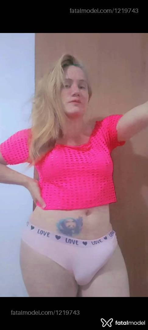 Acompanhante mulher trans loira (o) de olhos castanhos em São José dos Campos - Larissa Dotad