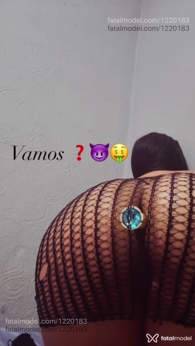 Acompanhante mulher com cabelo castanho de olhos castanhos em Belém - Aurora Sampaio