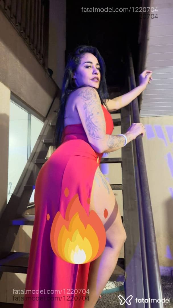 Acompanhante mulher morena (o) de olhos pretos - Artemís Gontijo