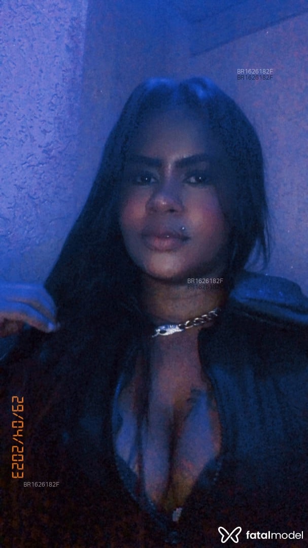 Acompanhante mulher morena (o) de olhos castanhos em São Paulo - Khaleesi