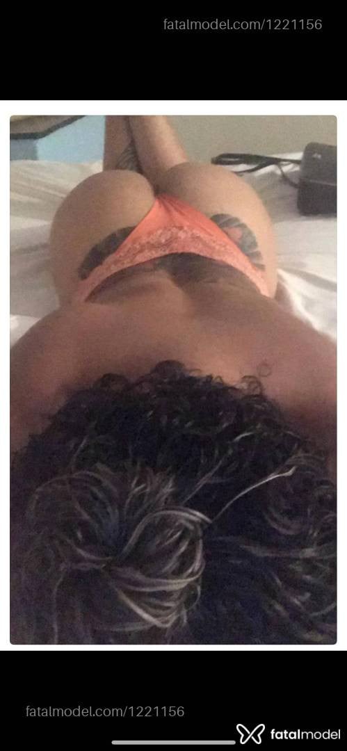 Acompanhante mulher com cabelo castanho de olhos pretos em Medianeira - Vanessa