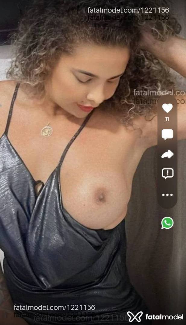 Acompanhante mulher com cabelo castanho de olhos pretos em Curitibanos - Vanessa