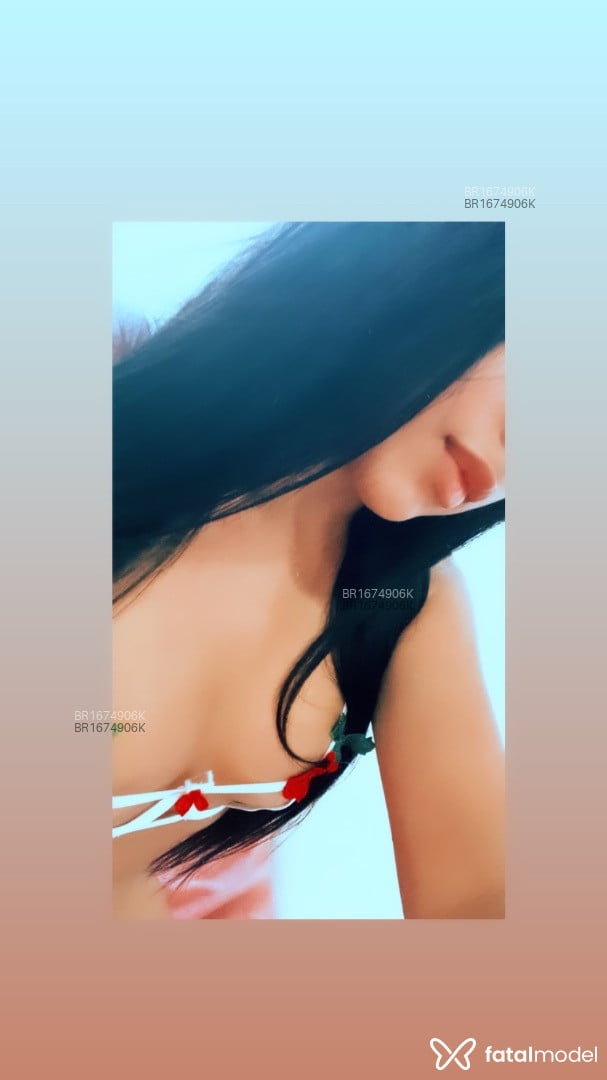Acompanhante mulher morena (o) de olhos castanhos em Itajaí - Gabriela