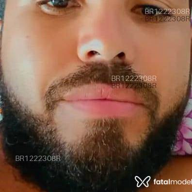Acompanhante homem morena (o) de olhos castanhos em Caldas Novas - Meleta