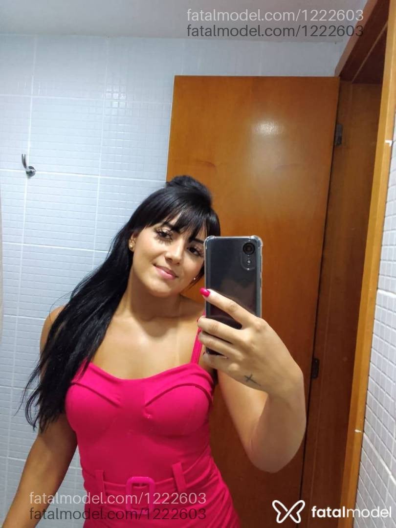 Acompanhante mulher morena (o) de olhos pretos - Brunna Fortunato