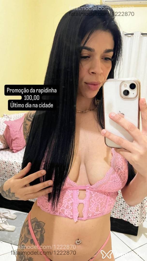 Acompanhante mulher morena (o) de olhos pretos - Natalia