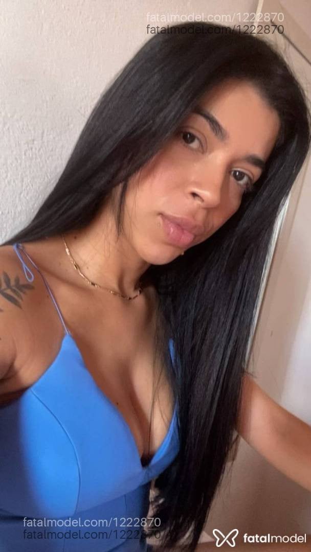Acompanhante mulher morena (o) de olhos pretos - Natalia
