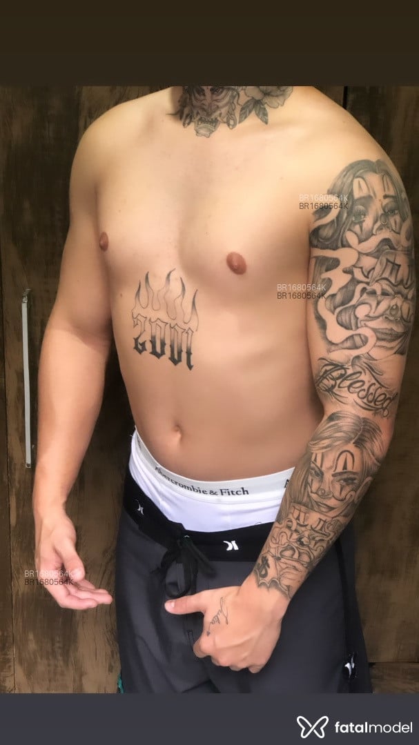Acompanhante homem com cabelo castanho de olhos castanhos em Londrina - Wesley
