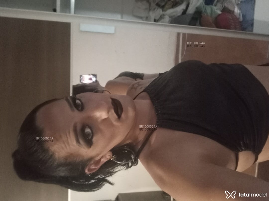Acompanhante trans morena (o) de olhos castanhos - Manuelly