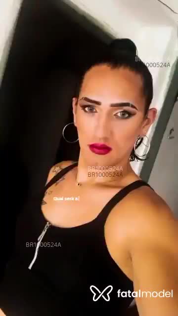 Acompanhante trans morena (o) de olhos castanhos - Manuelly