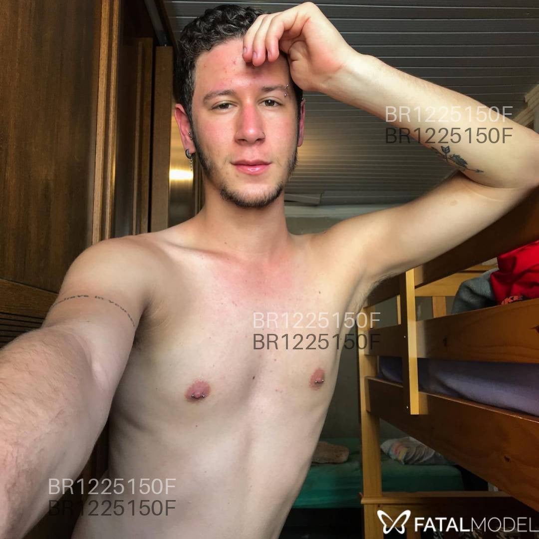 Acompanhante homem com cabelo castanho de olhos castanhos em Franca - Gabriel Barone