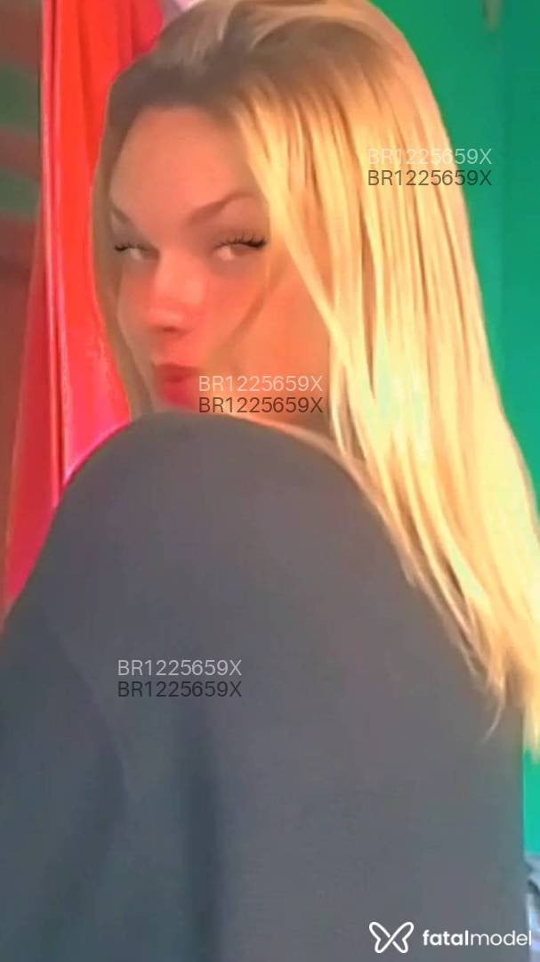 Acompanhante mulher trans loira (o) de olhos castanhos em Cabo Frio - Angel