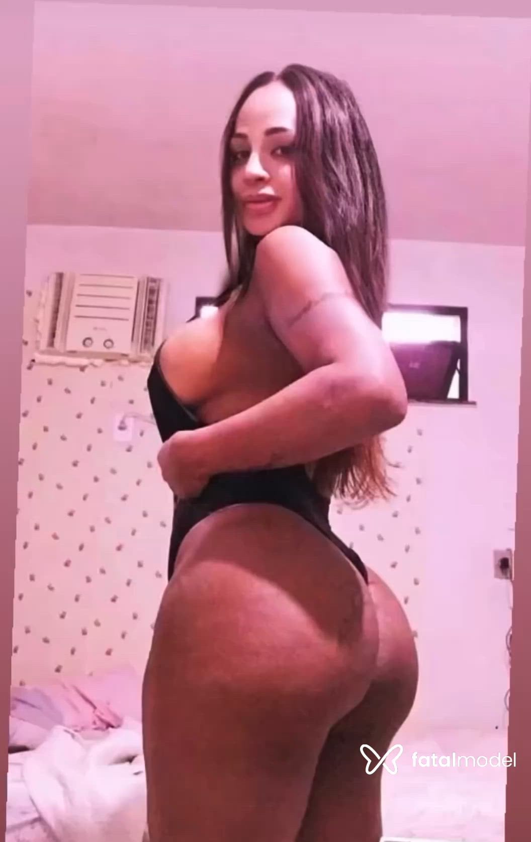 Acompanhante travesti com cabelo castanho de olhos castanhos - Cristina Ferrari