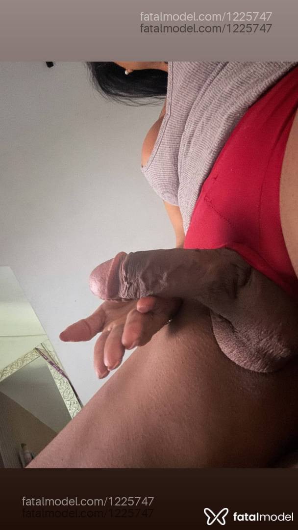Acompanhante travesti com cabelo castanho de olhos castanhos - Cristina Ferrari